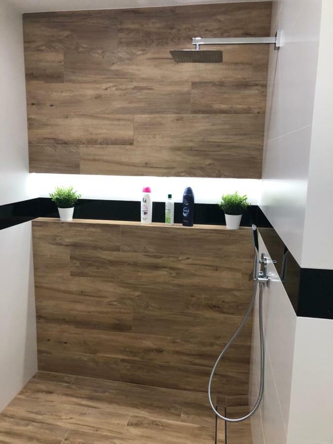 Apartment Klimatyzowany Roma Z Garazem Podziemnym Kielce