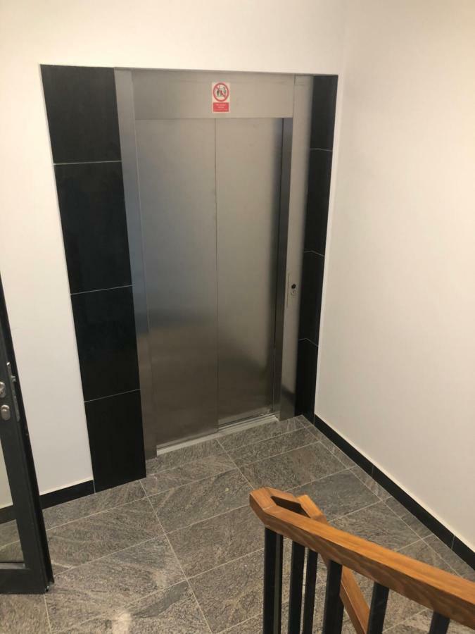 Apartment Klimatyzowany Roma Z Garazem Podziemnym